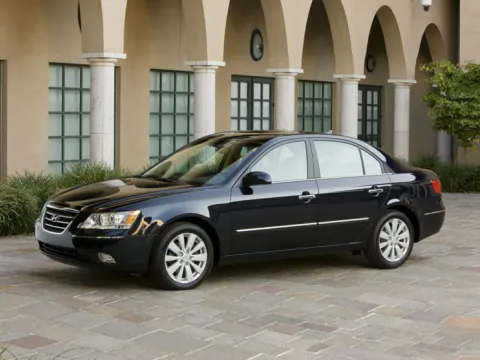 White 2010 Hyundai Sonata GLS for sale in Athens, OH