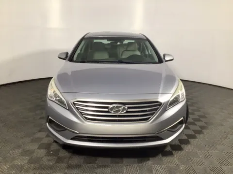 More photos of 2016 Hyundai Sonata at Don Wood Ford Lincoln, OH