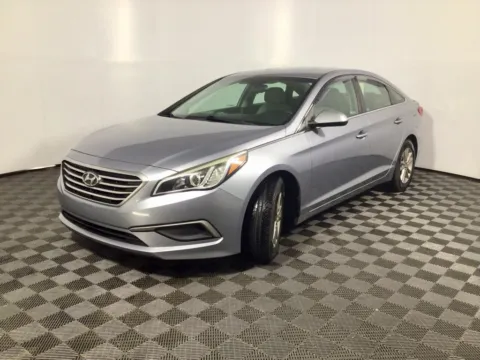 More photos of 2016 Hyundai Sonata at Don Wood Ford Lincoln, OH