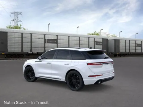 More photos of 2025 Lincoln Corsair Reserve at Don Wood Ford Lincoln, OH