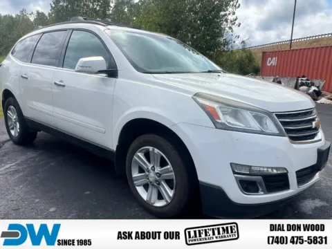 White 2014 Chevrolet Traverse 2LT for sale in Athens, OH