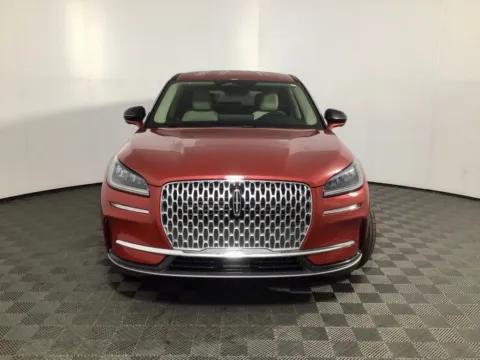 More photos of 2025 Lincoln Corsair Premiere at Don Wood Ford Lincoln, OH