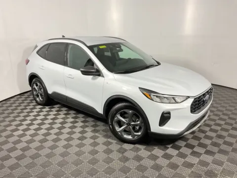 More photos of 2025 Ford Escape ST-Line at Don Wood Ford Lincoln, OH