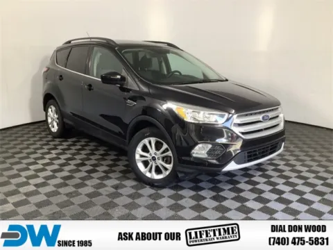 Black 2018 Ford Escape SE for sale in Athens, OH