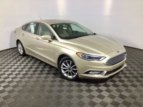More photos of 2017 Ford Fusion SE at Don Wood Ford Lincoln, OH