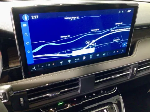 More photos of 2025 Lincoln Corsair Reserve at Don Wood Ford Lincoln, OH