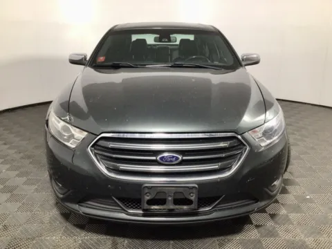 More photos of 2016 Ford Taurus Limited at Don Wood Ford Lincoln, OH