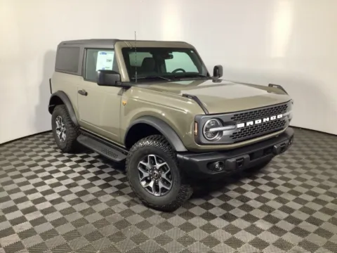 More photos of 2025 Ford Bronco Badlands at Don Wood Ford Lincoln, OH