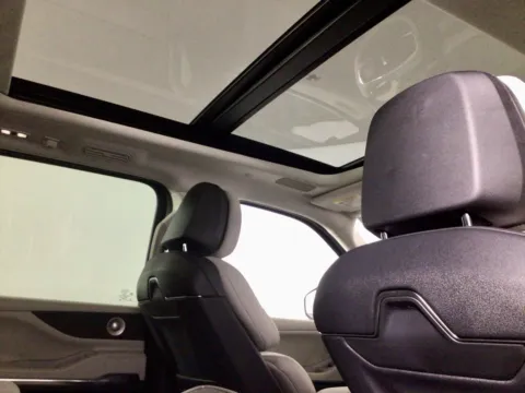 Another view of 2025 Lincoln Navigator L Reserve for sale in Athens, OH at Don Wood Ford Lincoln
