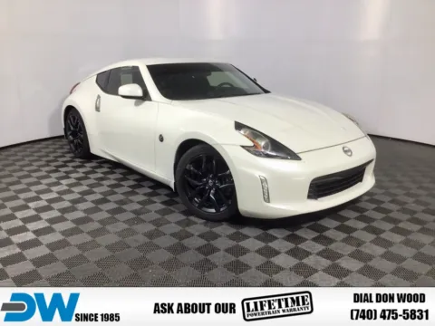 White 2018 Nissan 370Z Touring for sale in Athens, OH