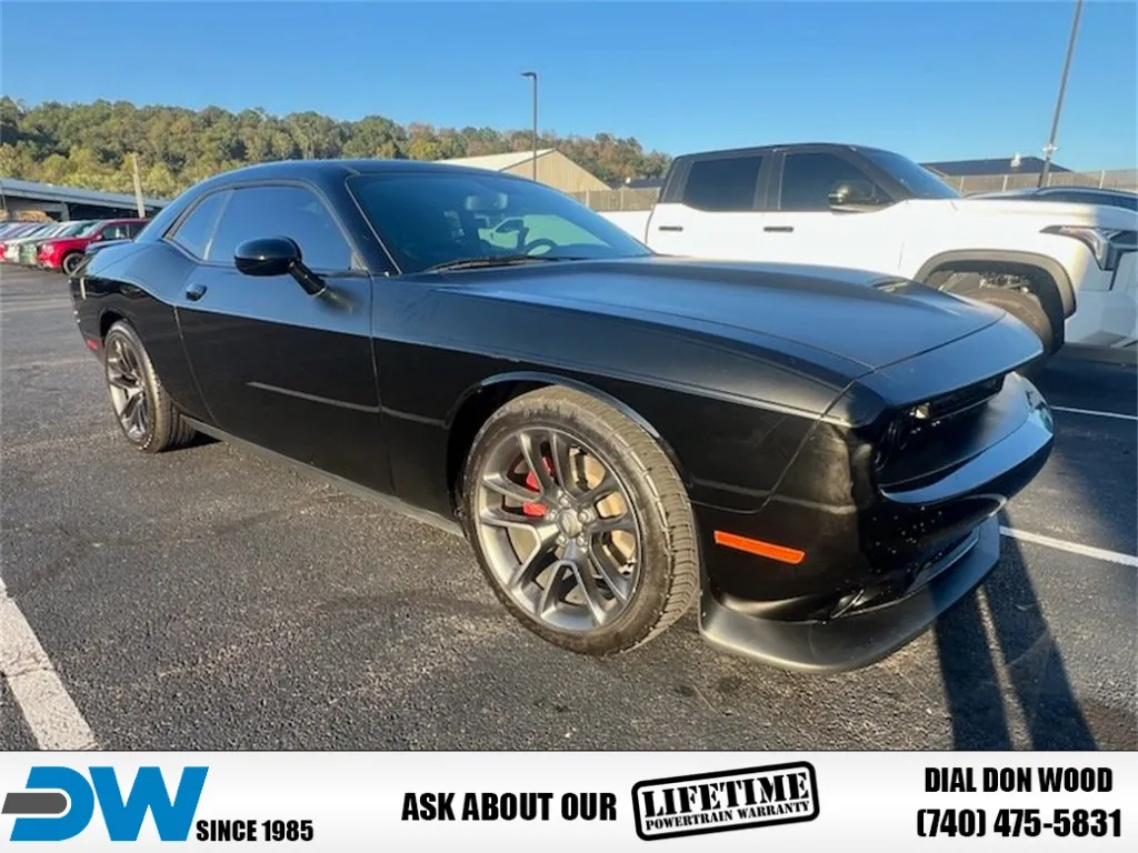 Black 2021 Dodge Challenger R/T for sale in Athens, OH