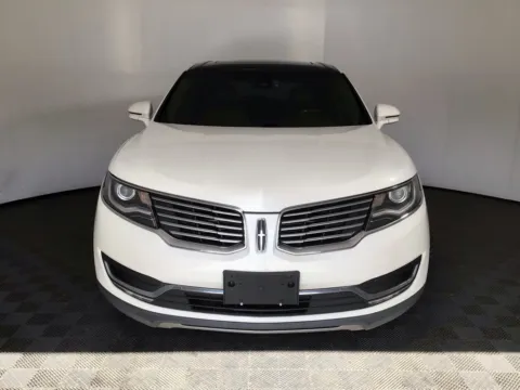 More photos of 2016 Lincoln MKX Reserve at Don Wood Ford Lincoln, OH