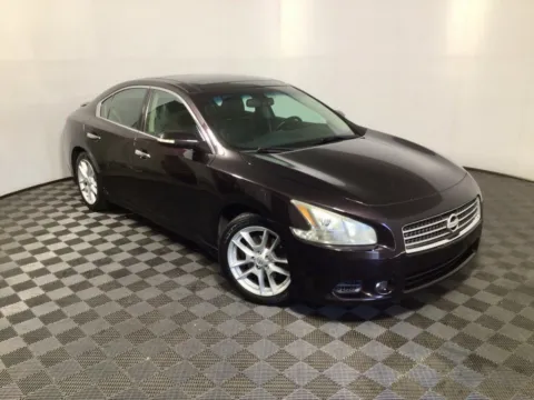 More photos of 2010 Nissan Maxima 3.5 SV at Don Wood Ford Lincoln, OH