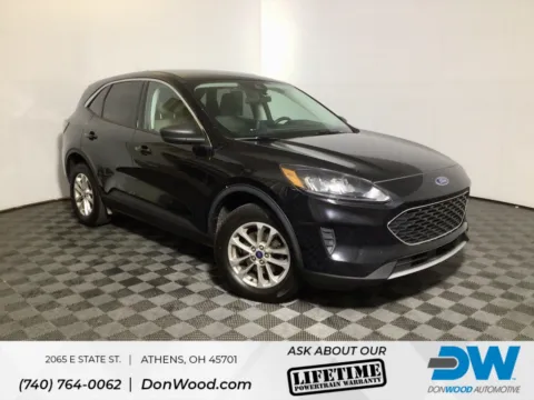 Black 2022 Ford Escape SE for sale in Athens, OH