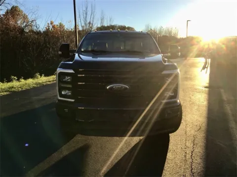More photos of 2023 Ford F-350SD Lariat at Don Wood Ford Lincoln, OH