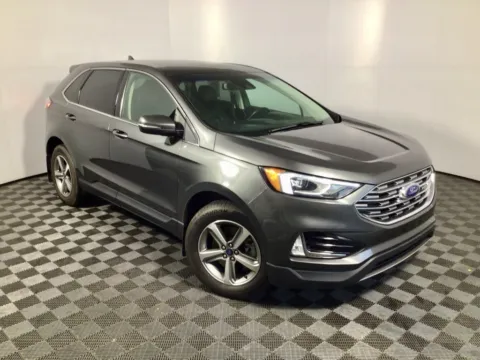 More photos of 2019 Ford Edge SEL at Don Wood Ford Lincoln, OH