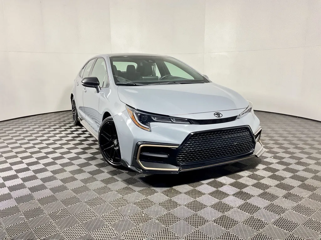 Gray 2022 Toyota Corolla SE for sale in Athens, OH