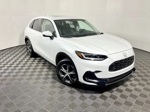 More photos of 2023 Honda HR-V EX-L at Don Wood Toyota, OH