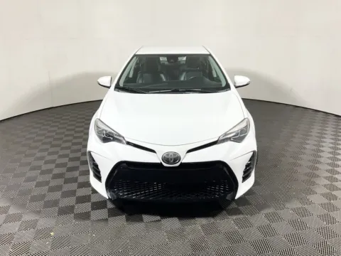 More photos of 2017 Toyota Corolla SE at Don Wood Toyota, OH