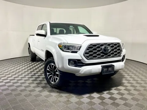 White 2020 Toyota Tacoma TRD Sport for sale in Athens, OH
