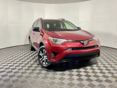 White 2018 Toyota RAV4 LE for sale in Athens, OH