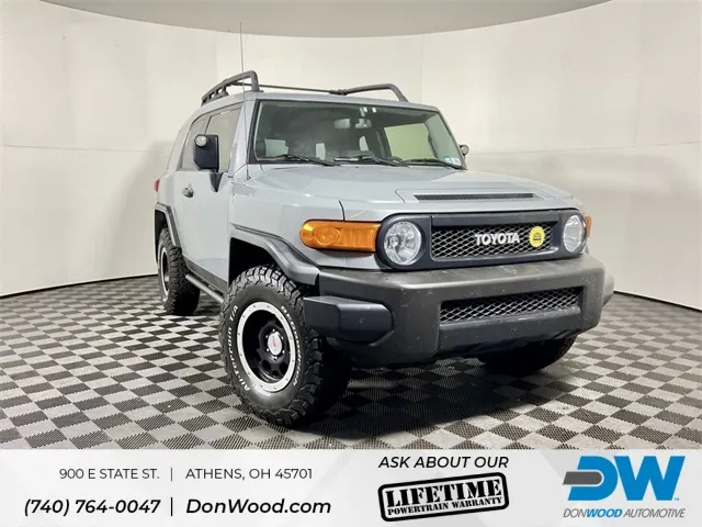 2013 Toyota FJ Cruiser for sale in Athens, OH