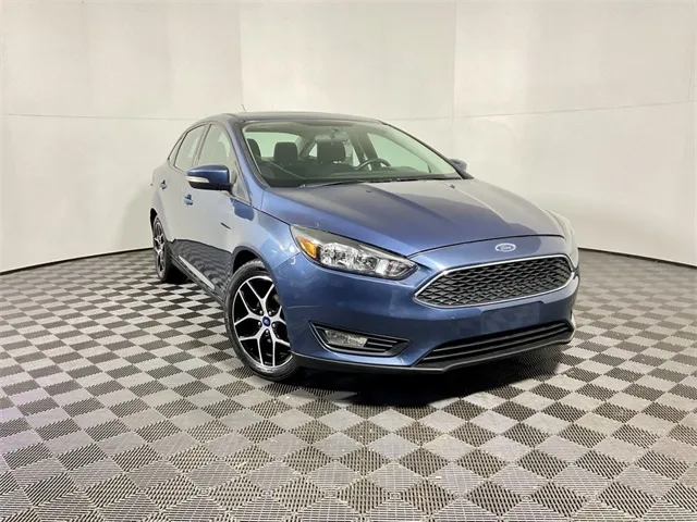 Blue 2018 Ford Focus SEL for sale in Athens, OH
