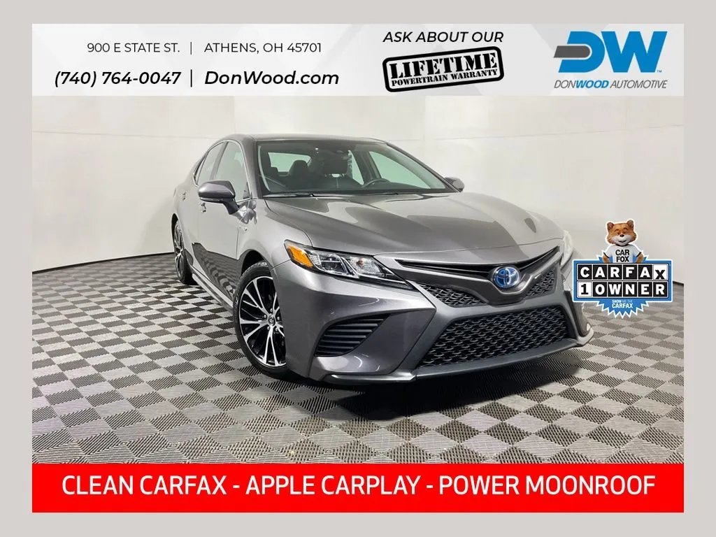 2020 Toyota Camry Hybrid SE for sale in Athens, OH