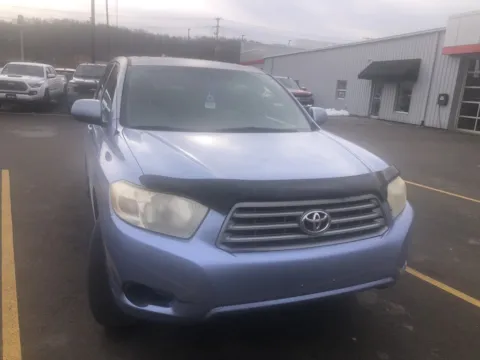 Another view of 2008 Toyota Highlander for sale in Athens, OH at Don Wood Toyota