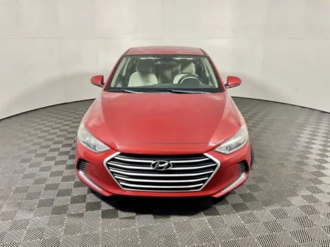 More photos of 2017 Hyundai Elantra SE at Don Wood Toyota, OH