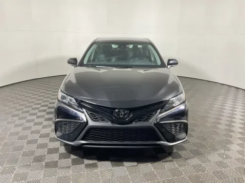 More photos of 2022 Toyota Camry SE at Don Wood Toyota, OH