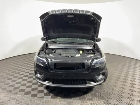 More photos of 2020 Jeep Cherokee Latitude Plus at Don Wood Toyota, OH