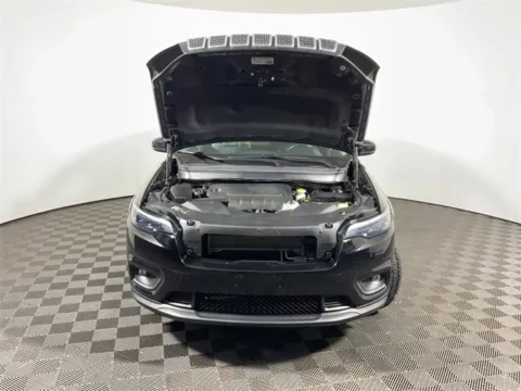 More photos of 2020 Jeep Cherokee Latitude Plus at Don Wood Toyota, OH