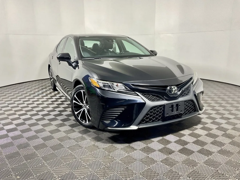 Black 2019 Toyota Camry LE for sale in Athens, OH