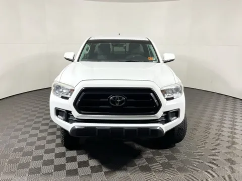 More photos of 2020 Toyota Tacoma SR at Don Wood Toyota, OH