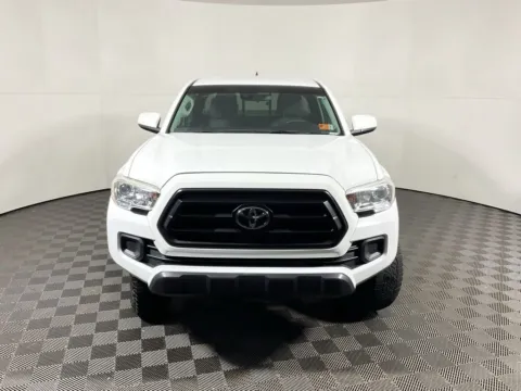 More photos of 2020 Toyota Tacoma SR at Don Wood Toyota, OH