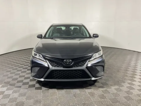 More photos of 2019 Toyota Camry SE at Don Wood Toyota, OH