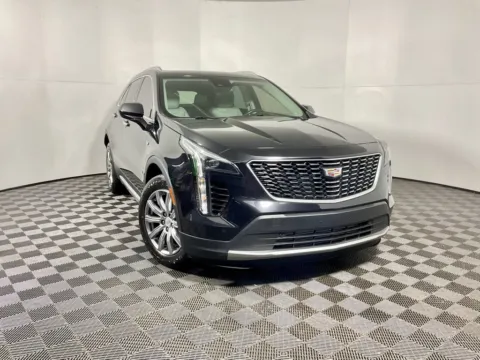 Black 2020 Cadillac XT4 Premium Luxury for sale in Athens, OH