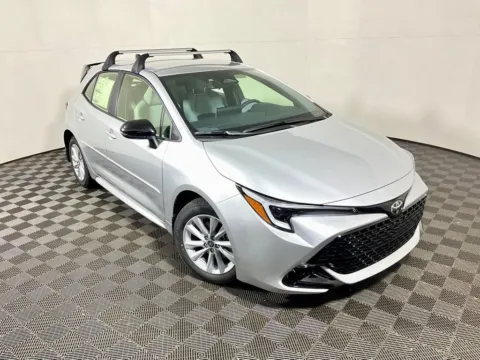 More photos of 2026 Toyota Corolla Hatchback SE at Don Wood Toyota, OH
