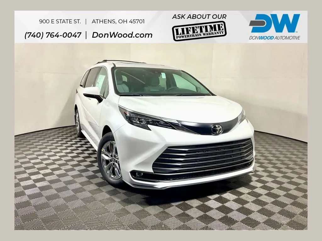 2026 Toyota Sienna XLE for sale in Athens, OH