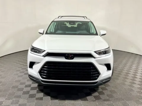 More photos of 2026 Toyota Grand Highlander Hybrid XLE at Don Wood Toyota, OH