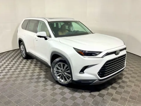 More photos of 2026 Toyota Grand Highlander Platinum at Don Wood Toyota, OH