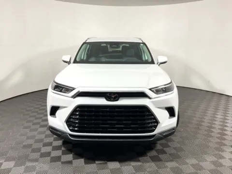 More photos of 2026 Toyota Grand Highlander XLE at Don Wood Toyota, OH