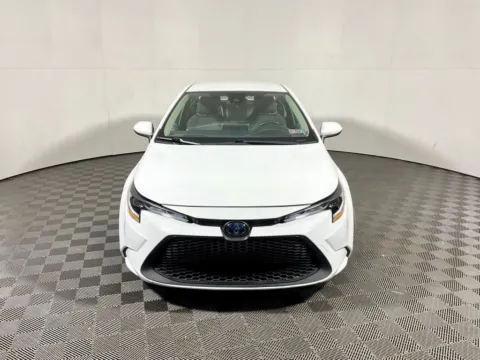More photos of 2021 Toyota Corolla Hybrid LE at Don Wood Toyota, OH