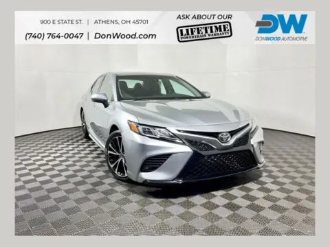 Silver 2018 Toyota Camry SE for sale in Athens, OH