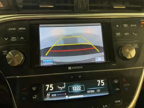 More photos of 2014 Toyota Avalon Hybrid Limited at Don Wood Toyota, OH