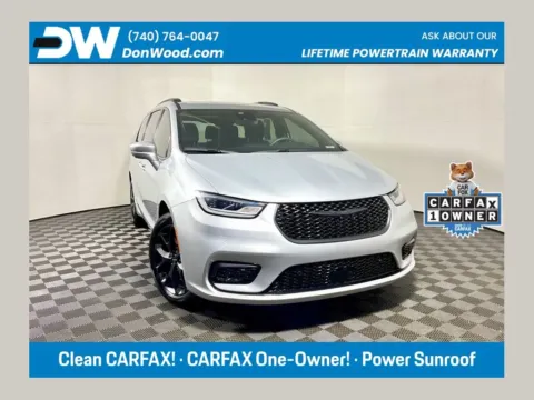 Silver 2022 Chrysler Pacifica Touring L for sale in Athens, OH