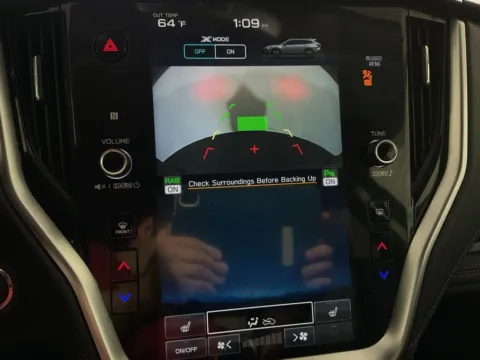 More photos of 2023 Subaru Outback Limited at Don Wood Toyota, OH