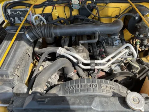 More photos of 2004 Jeep Wrangler X at Don Wood Toyota, OH