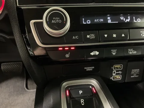 More photos of 2022 Honda Insight Touring at Don Wood Toyota, OH